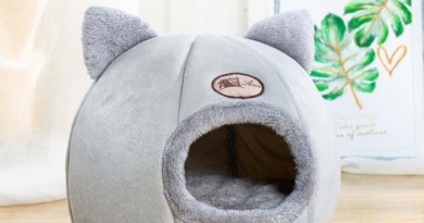 Warm and comfortable cashmere cat tent-shaped bed | Your cat will love it!